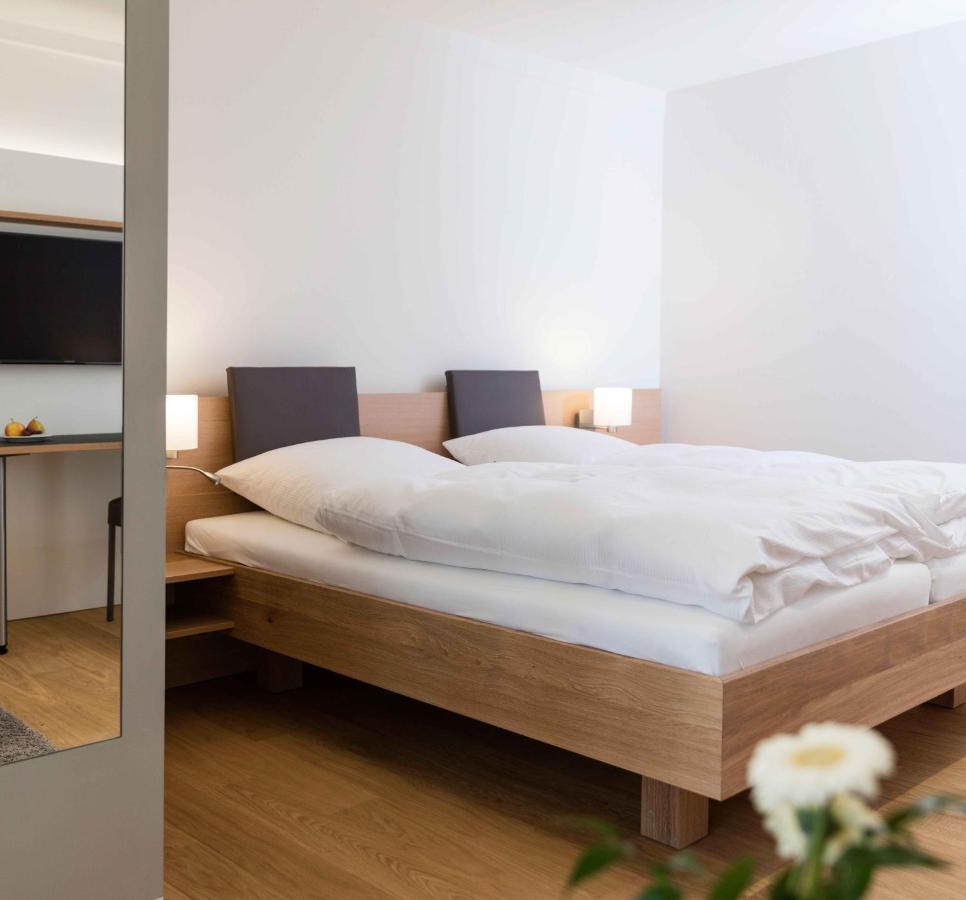 Gutshof Andres Hotel Kirchlauter Bagian luar foto